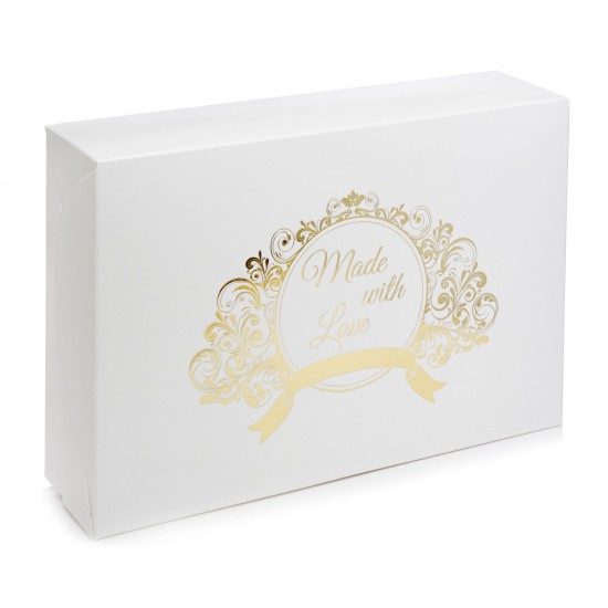 Коробка "Make with love" тиснение золотом для макаронс, пряников, 225*150*60 Коробка "Make with love" тиснение золотом для макаронс, пряников, 225*150*60