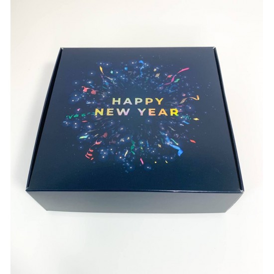Коробка «Happy New Year” салют с тиснением, 150*150*50 Коробка «Happy New Year” салют с тиснением, 150*150*50